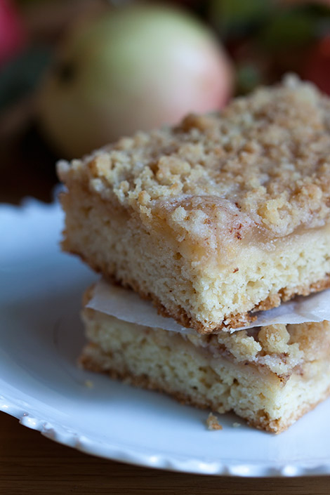 Superhelppo omenamurupiirakka