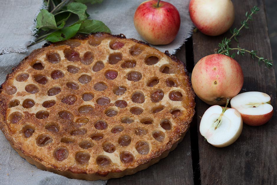 Omena-inkivääripiirakka