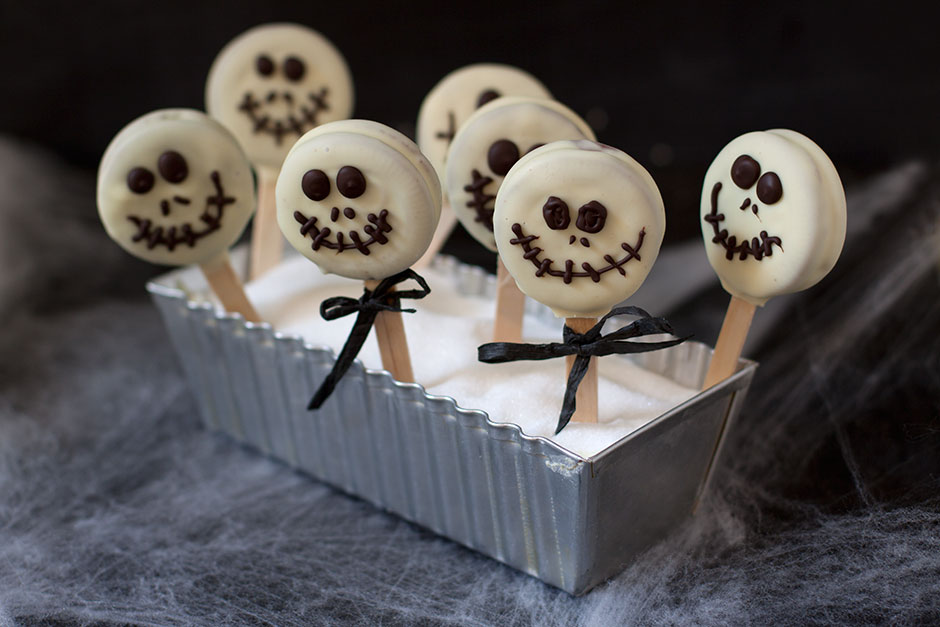 Halloweenin helpot keksitikkarit