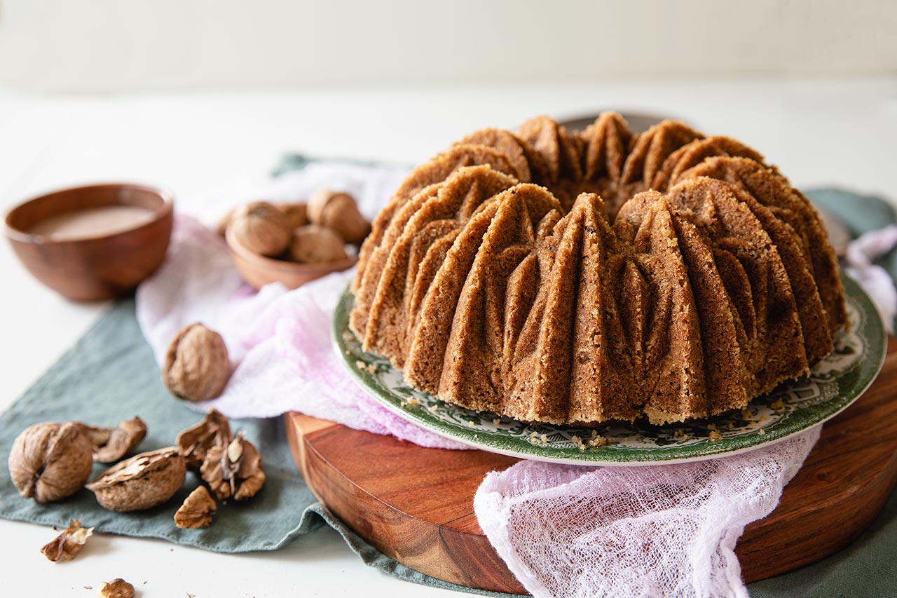 Mehevä banaanikakku