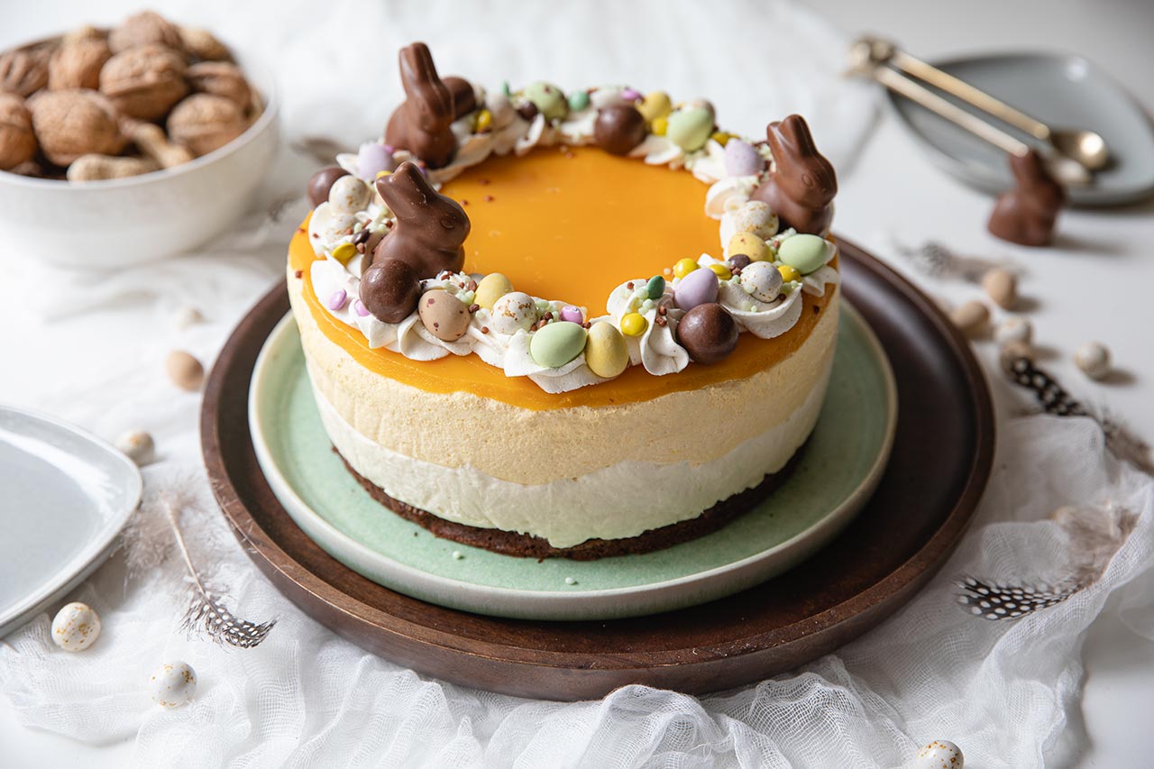 Mango-valkosuklaa&shy;juustokakku