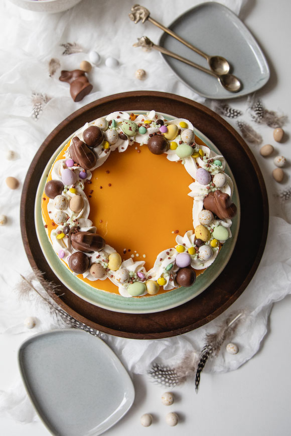 mango-valkosuklaajuustokakku