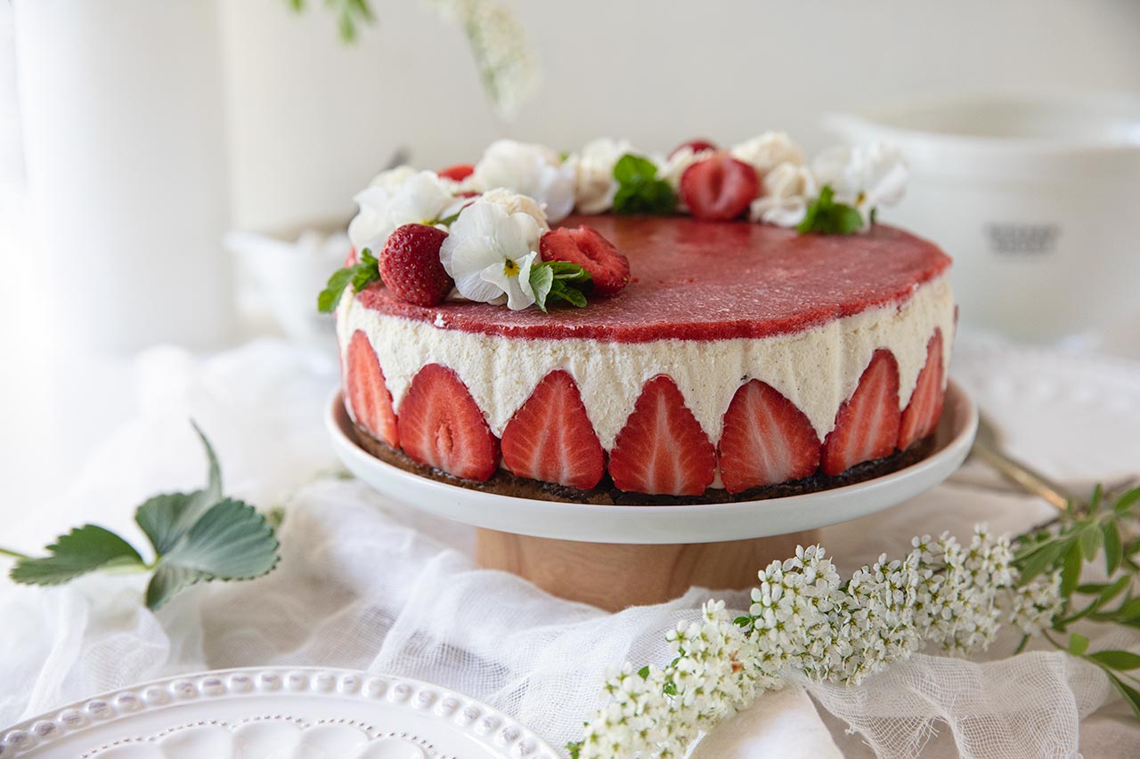 Mansikka-vaniljakakku