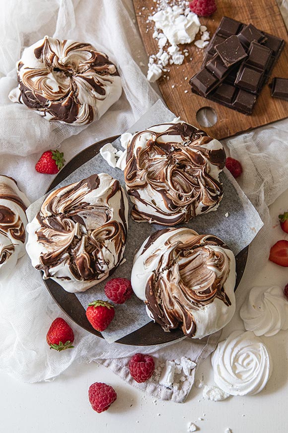 Suklaiset jättimarengit