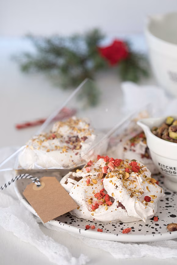 pistaasi-vadelmamarengit