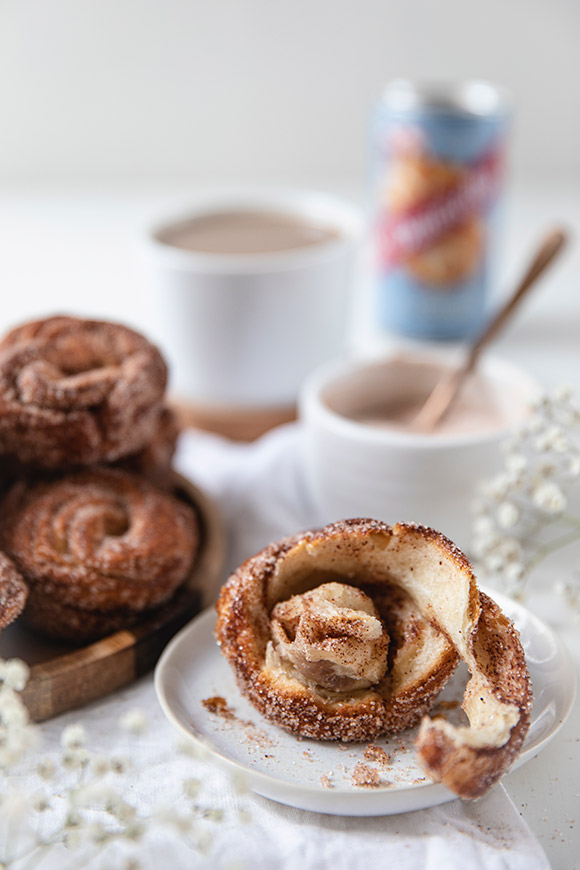 Kaneli-sokericruffinit