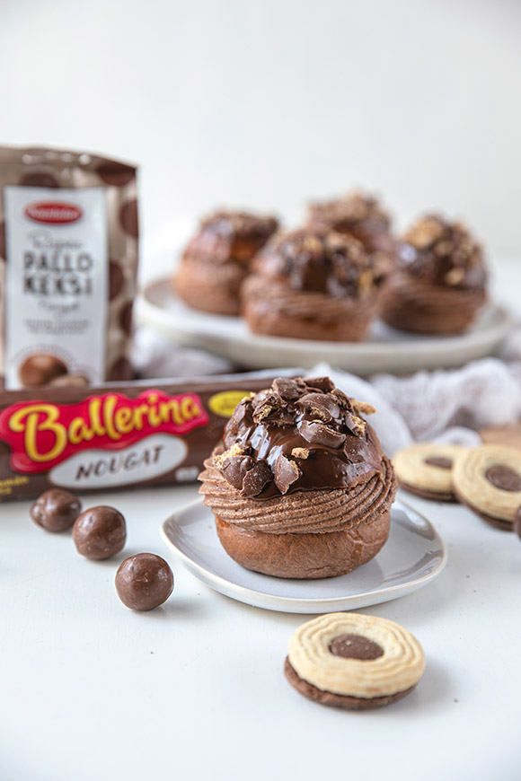 Laskiaispullat nougat-täytteellä