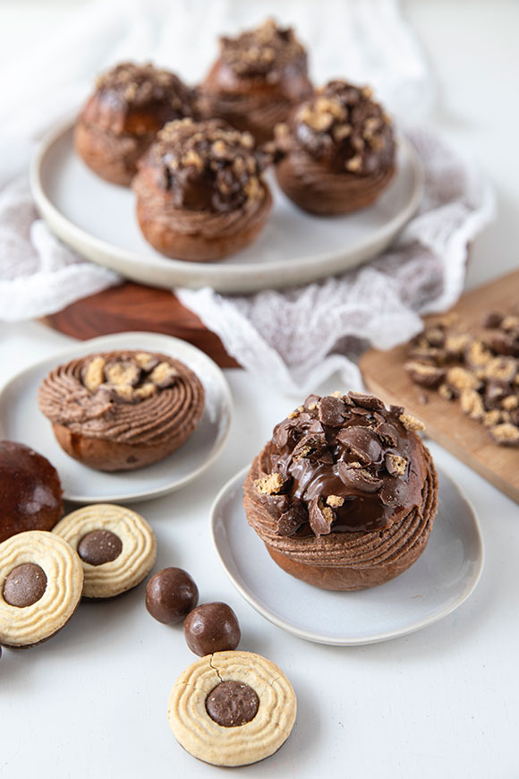 Laskiaispullat nougattäytteellä