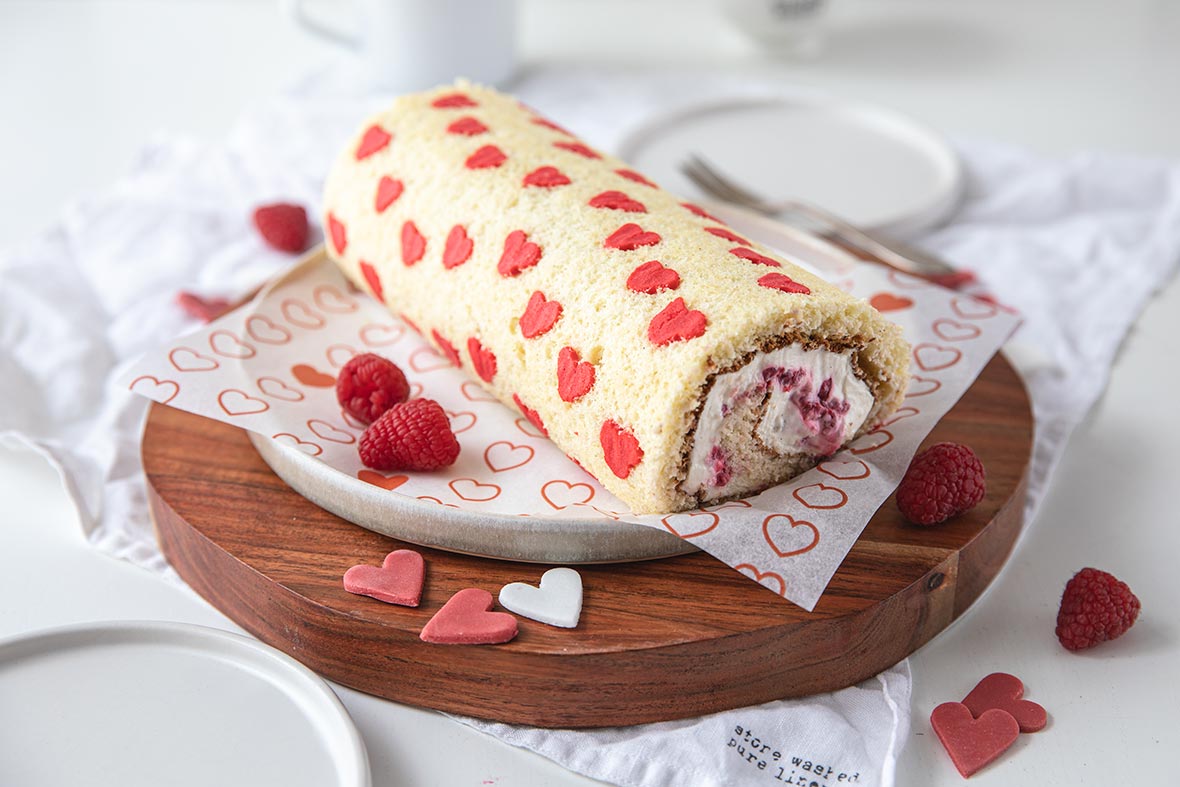 Vadelmainen sydänkääretorttu