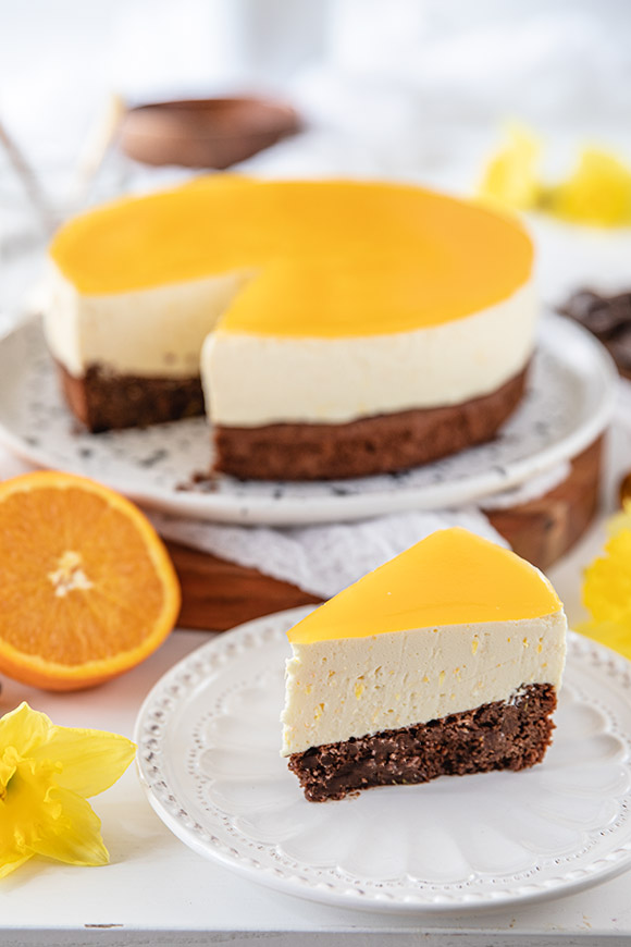 Appelsiini-suklaajuustokakku