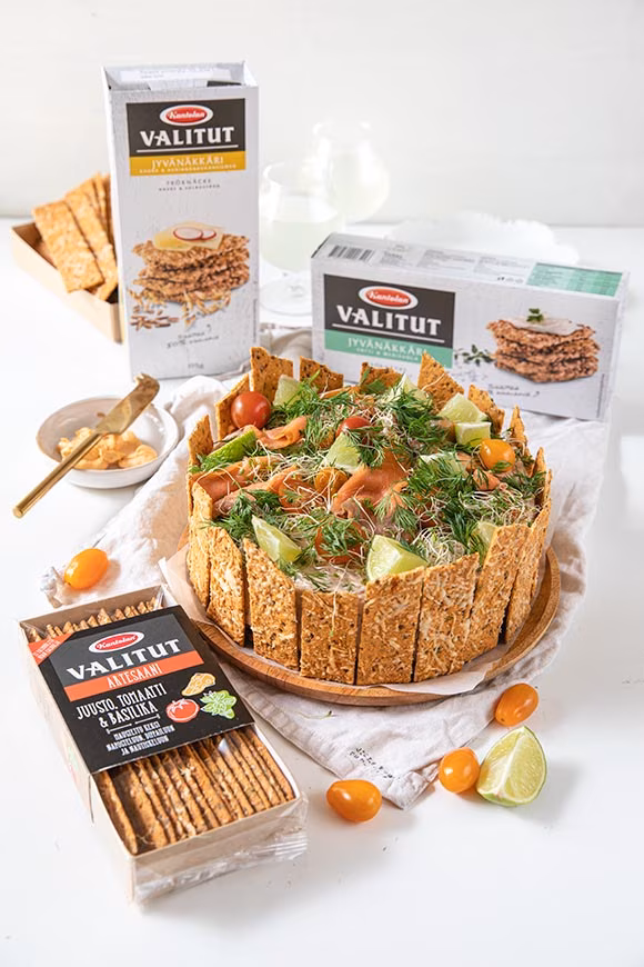 hyydytetty lohivoileipäkakku