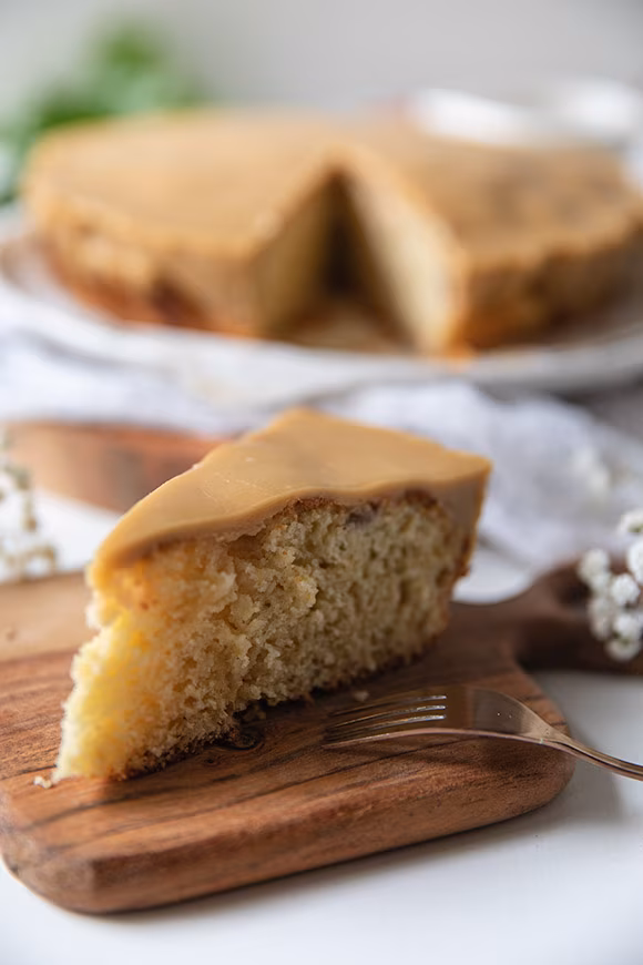 raparperipiirakka kinuskilla