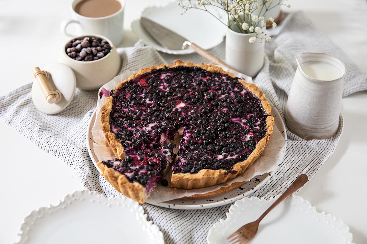 Perinteinen mustikkarahkapiirakka