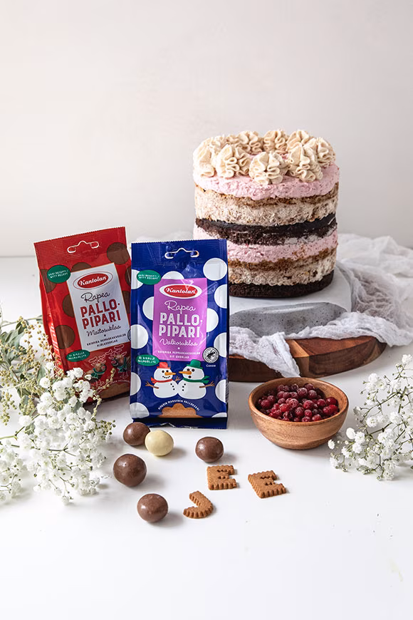 puolukka-suklaakakku