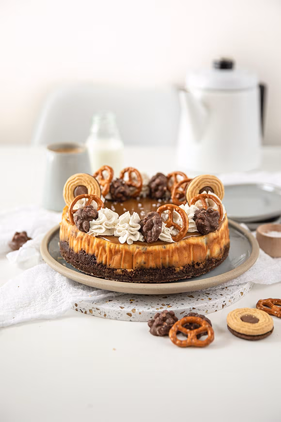 suolakinuski-keksijuustokakku