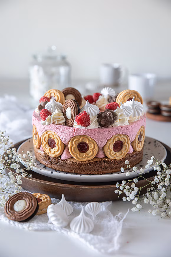 vadelma-browniejuustokakku