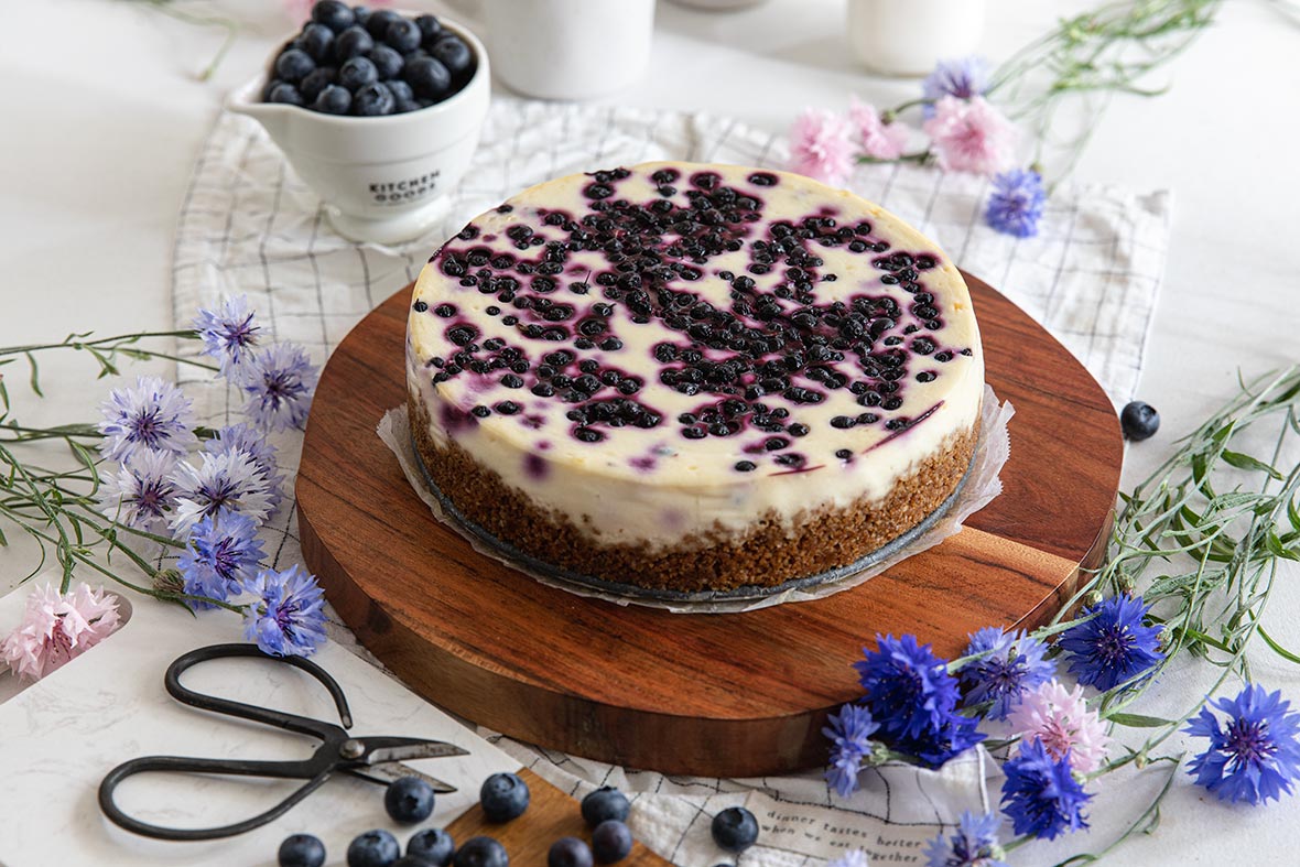 Paistettu mustikkajuustokakku