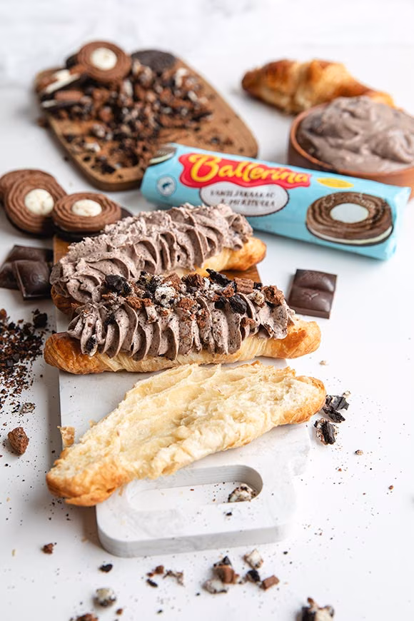 täytetyt croissantit
