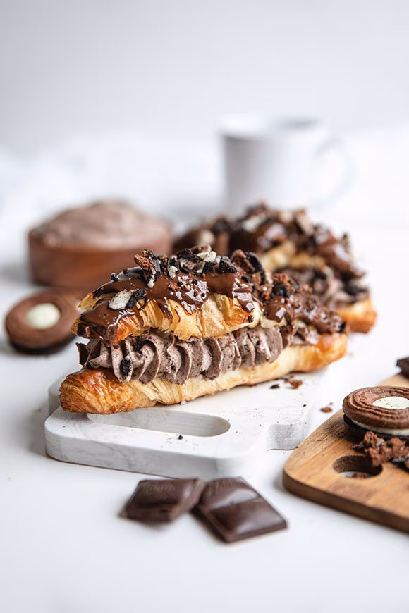 cookies and cream croissantit