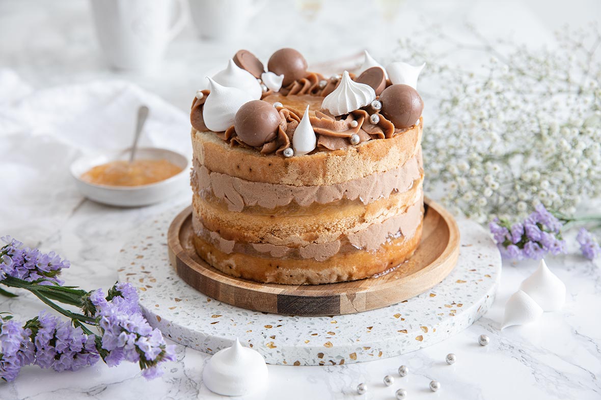 Päärynä-suklaakakku