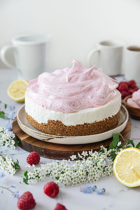 Sitruuna-vadelmamarenkikakku