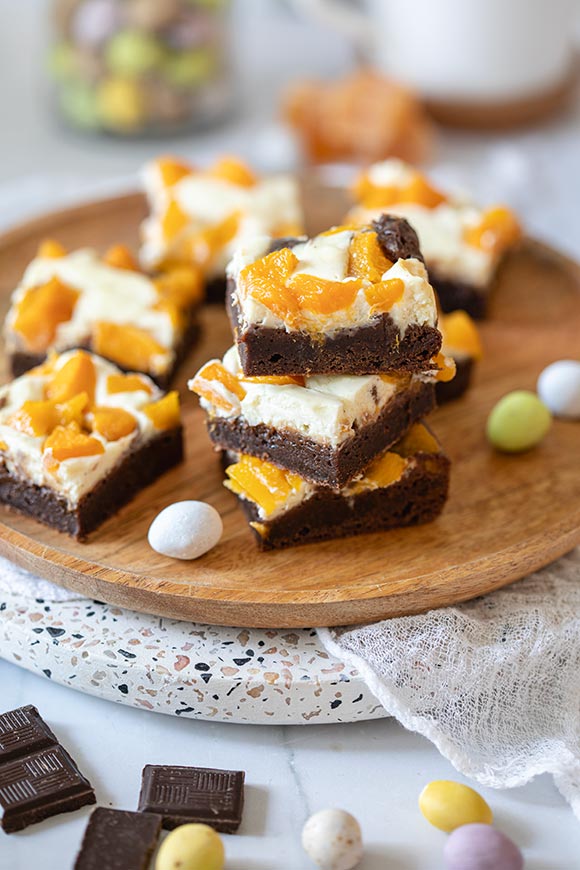 Persikkajuustokakkubrownie