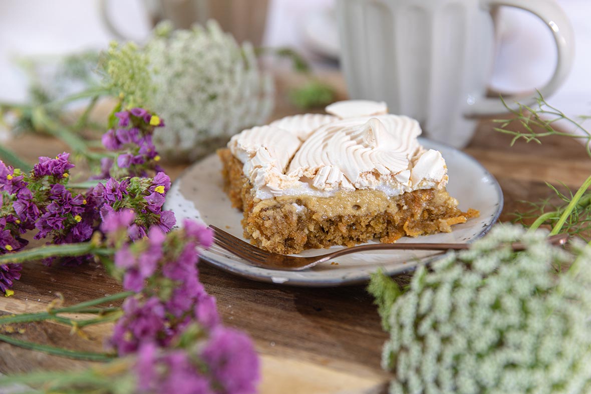 Porkkanabritapiirakka